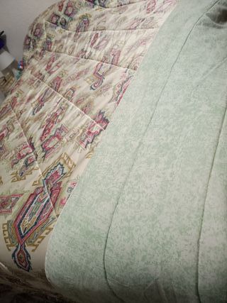 Edredón multicolor con patrón