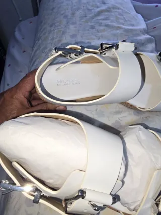 Sandalias Michael Kors Blancas Talla 38