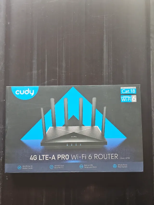 LOTE 2 Routers Cat 18 (Wi-Fi 6) + Cat 6 (LT700) 