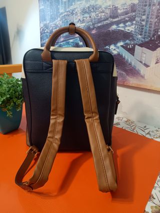 Mochila Accessorize London Negra y Marrón