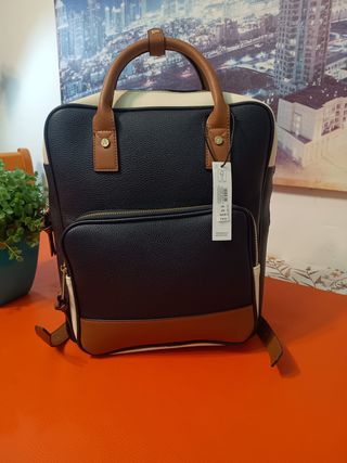 Mochila Accessorize London Negra y Marrón