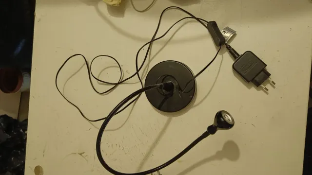 2 Lámparas de escritorio negras