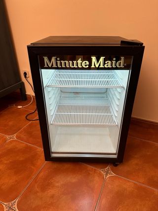 Mini Nevera Minute Maid