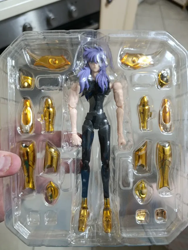 Milo Scorpione Saint Seiya Myth Cloth