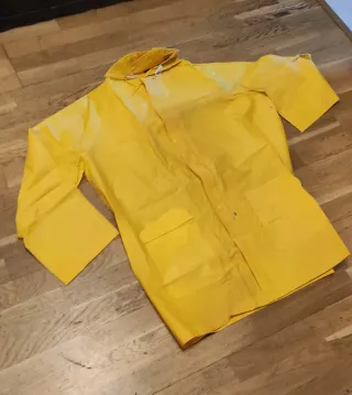 Chaqueta chubasquero PVC amarilla