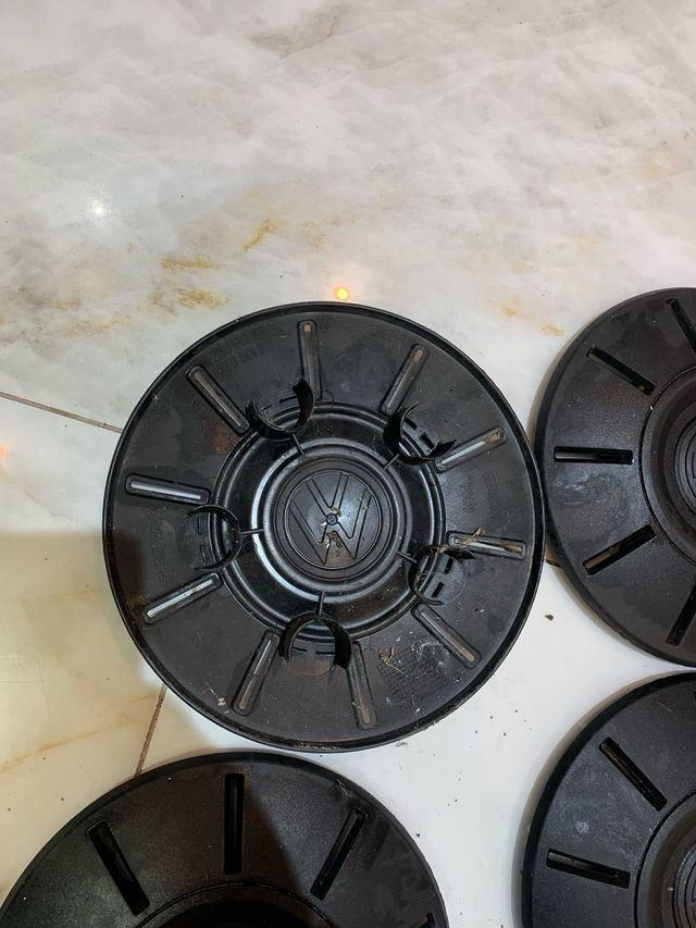 Tapacubos Volkswagen Crafter Multivan (4uds)