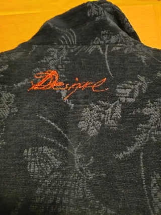 Chaqueta Desigual Negra brocada
