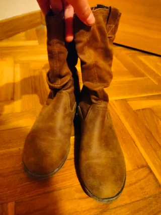 Botas marrones de ante