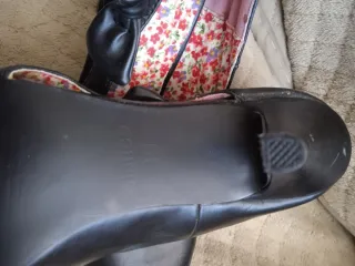 Zapatos planos negros con lazo