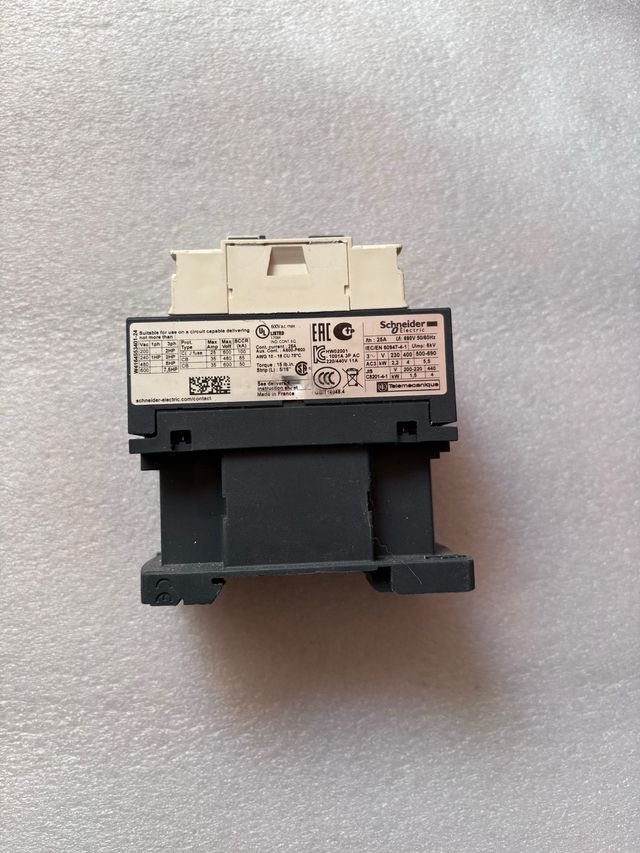 Contactor Schneider Electric LC1D09