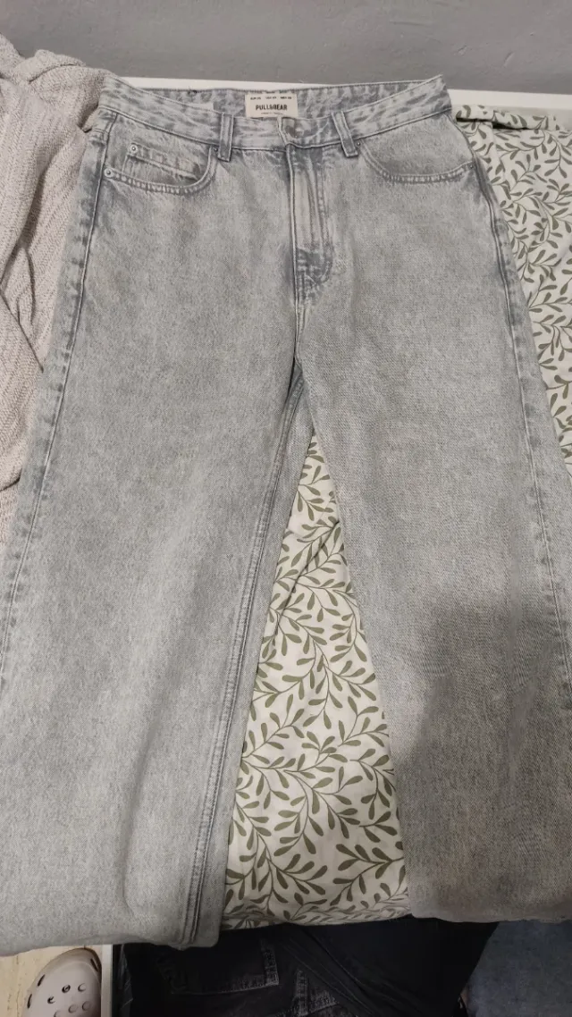 Pantalones vaqueros grises Pull&Bear baggy