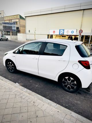 Toyota Yaris 2016