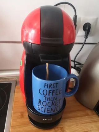 Cafetera Nescafé Dolce Gusto Automática