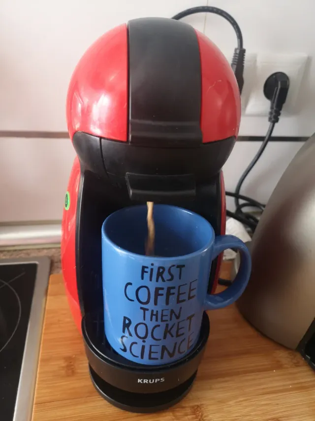 Cafetera Nescafé Dolce Gusto Automática