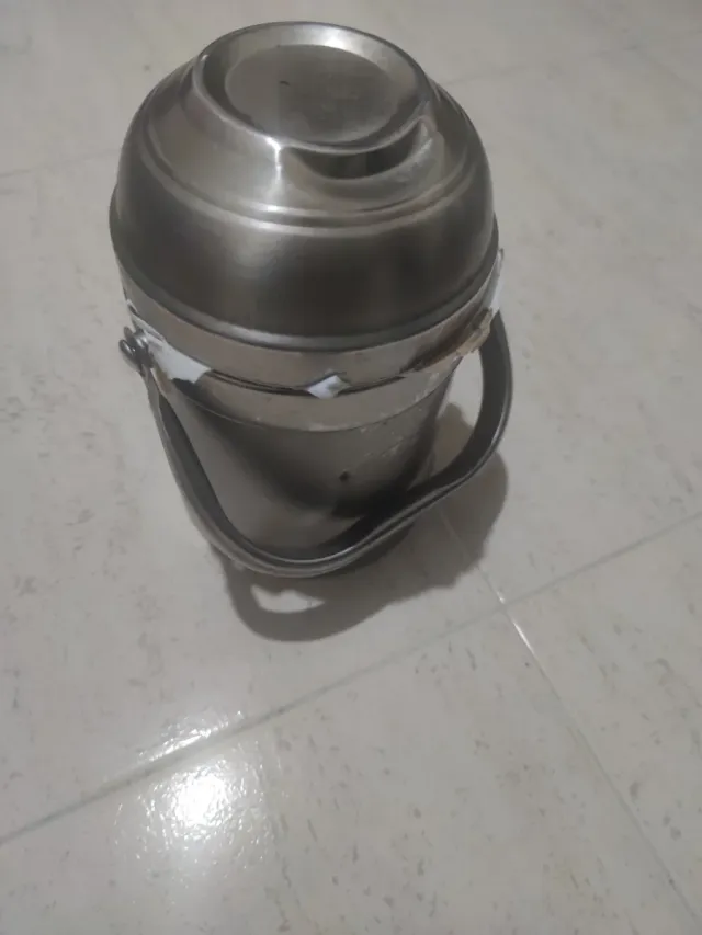 Termo metálico vintage