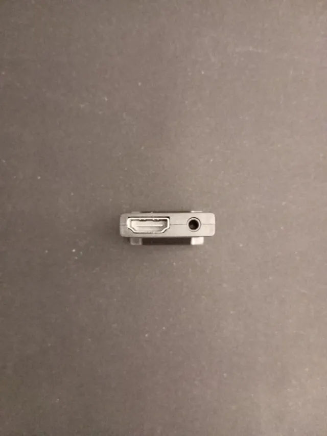 Adaptador HDMI a VGA con Audio