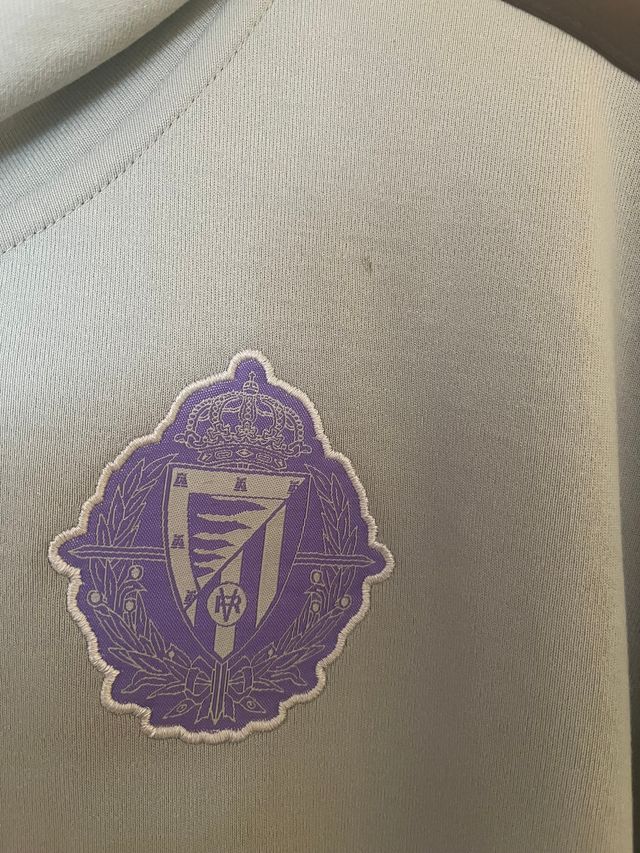 CHAQUETA PRESENTACION REAL VALLADOLID NUEVA
