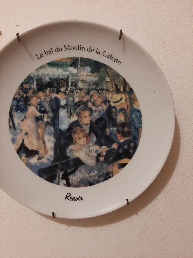 Piatti antichi in porcellana