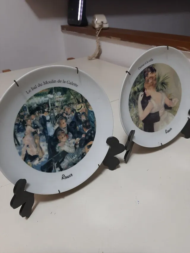 Piatti antichi in porcellana