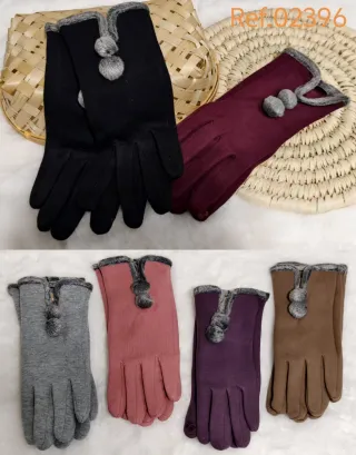 Lote 100 pares guantes forrados 150€