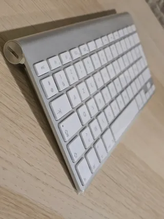 Tastiera Apple AZERTY Originale