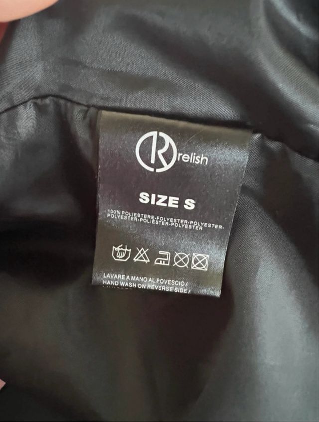 Gonna ricamata a mano nero/bianco