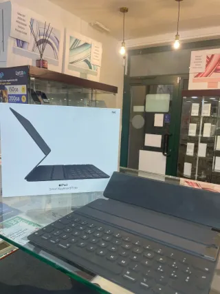 Apple Smart Keyboard Folio iPad