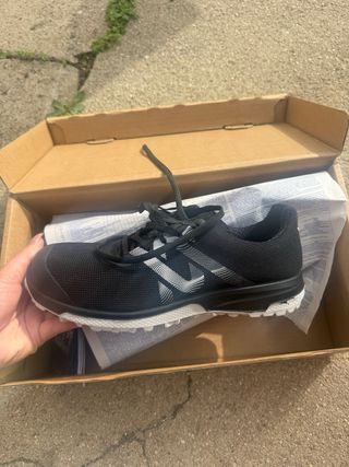 Tênis de trabalho tamanho 38,5