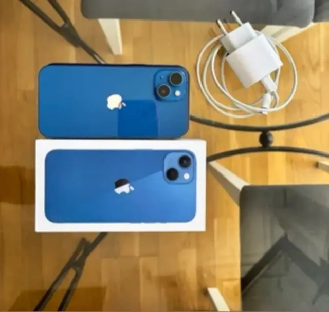 iPhone 13 128GB Azul