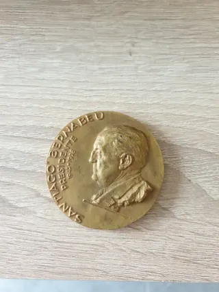 Medalla Santiago Bernabéu Real Madrid