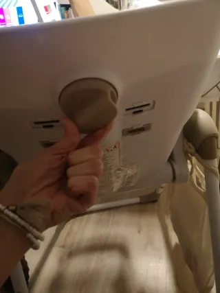 Trona Jane para bebé costó 190€