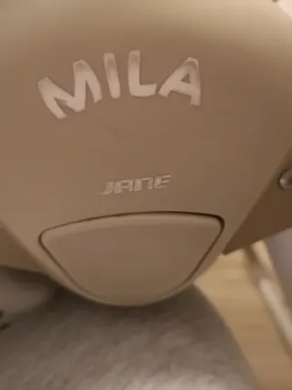 Trona Jane para bebé costó 190€