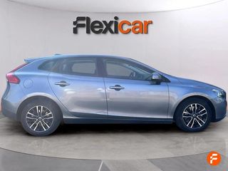 Volvo V40 2.0 D3 Momentum Auto