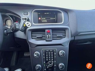 Volvo V40 2.0 D3 Momentum Auto