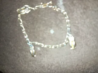 Pulsera chapada en oro 18k con dijes de búho