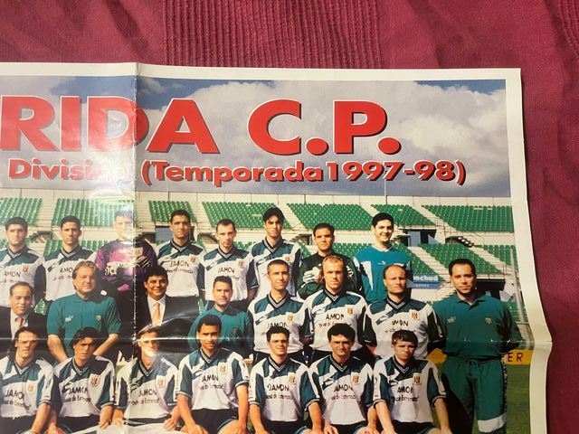 POSTER EQUIPO FÚTBOL MERIDA CP TEMPORADA 1997-1998
