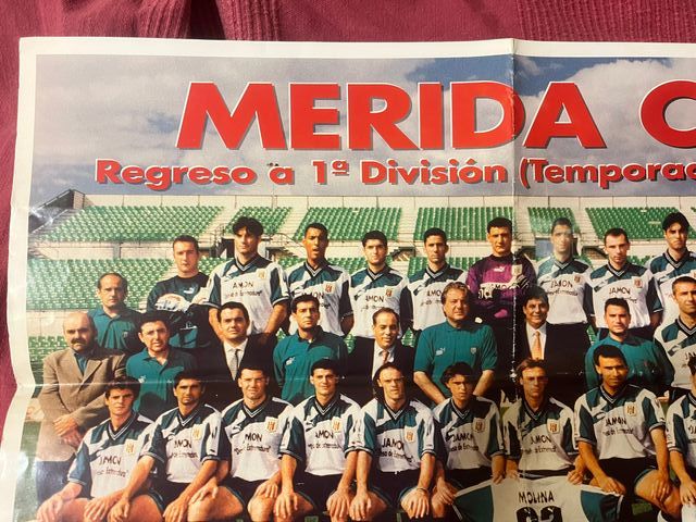 POSTER EQUIPO FÚTBOL MERIDA CP TEMPORADA 1997-1998