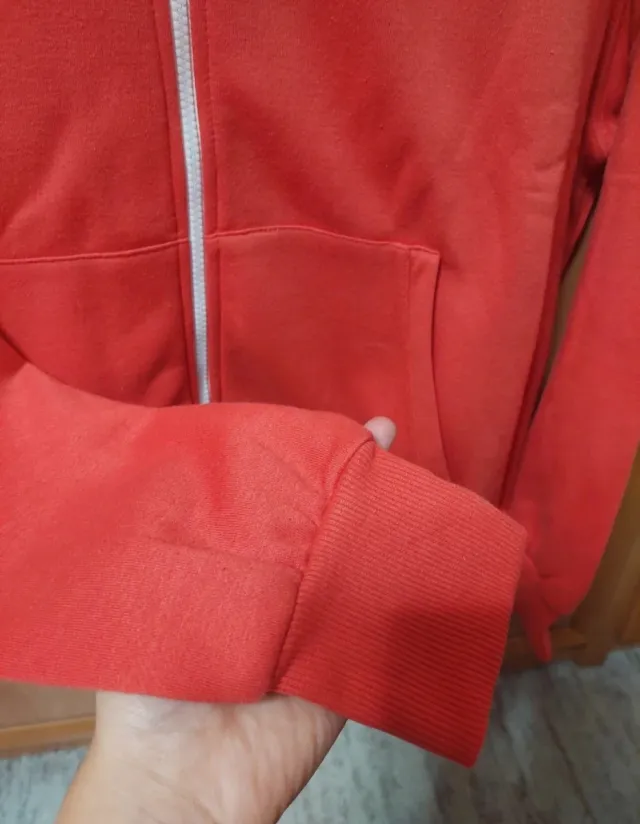 Chaqueta Bershka Roja Talla XS