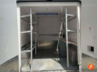 Peugeot Boxer Boxer Furgón Diesel Boxer Furgón 2.0BlueHDI 333 L2H2 110, 81kW/110 PS, ISOTERMO