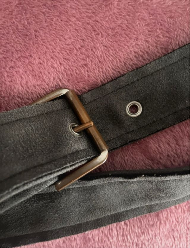 Cazadora efecto ante ZARA BASIC gris