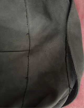 Cazadora efecto ante ZARA BASIC gris