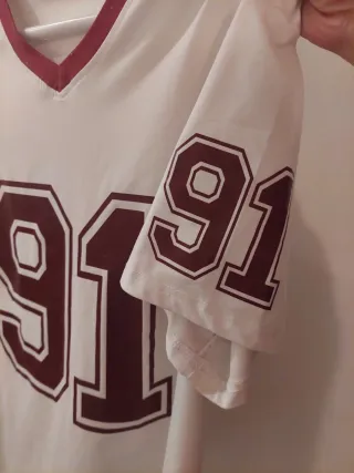 Camiseta manga corta cuello en V talla S