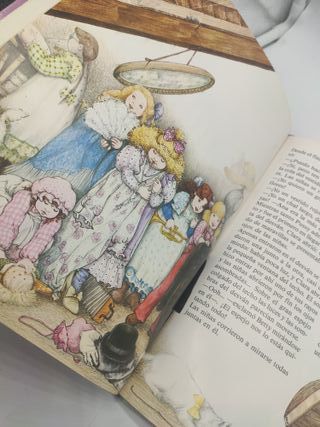 Clara y sus amigas, Rose Selarose