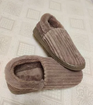 Zapatillas de casa de la marca Natura