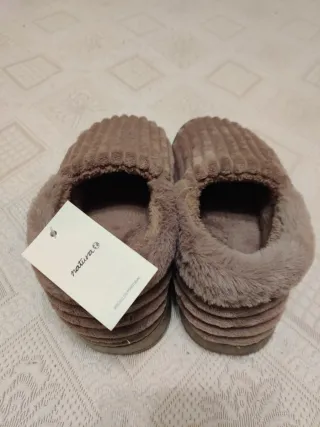 Zapatillas de casa de la marca Natura