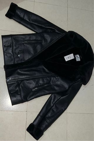 Casadora negra forrada talla L