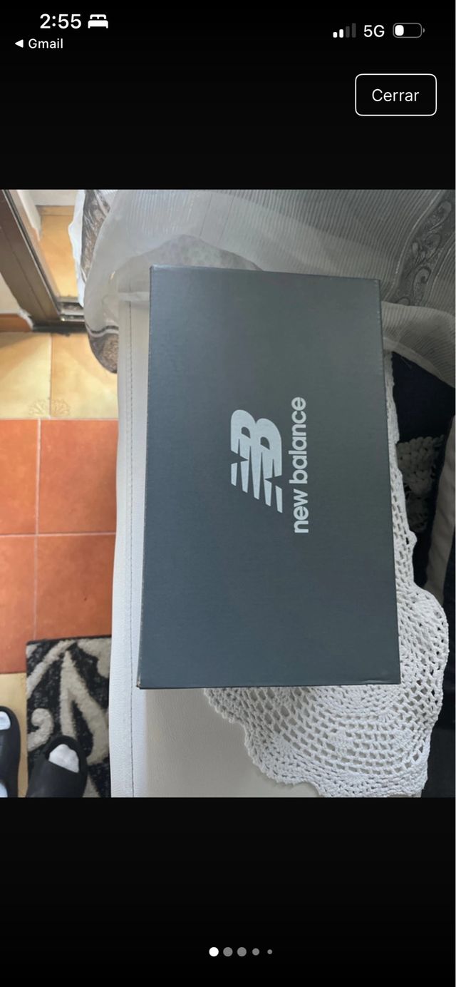 New Balance Caja Gris