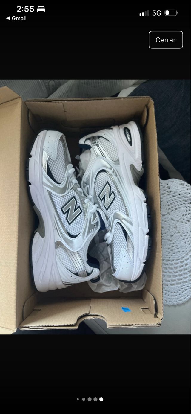 New Balance Caja Gris