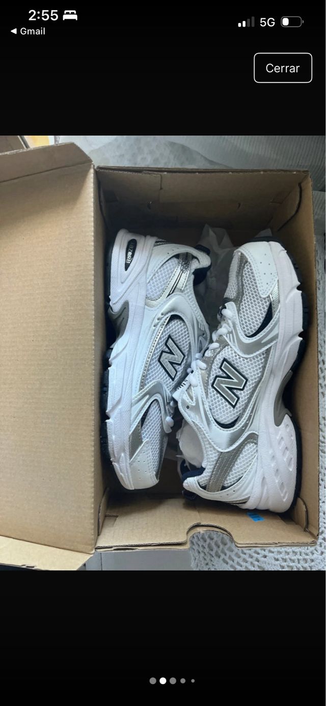 New Balance Caja Gris