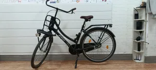 Bicicleta Holandesa con cesta de madera